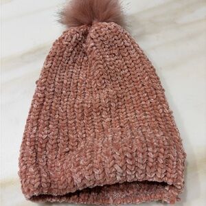 Cozy Blush Chenille Knit Beanie w/ Faux Fur Pom